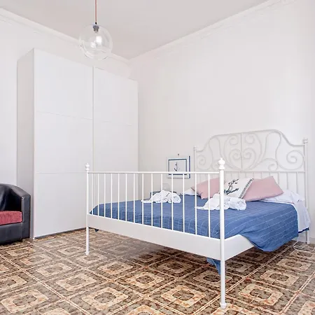 La Casa Al Porto Apartment *